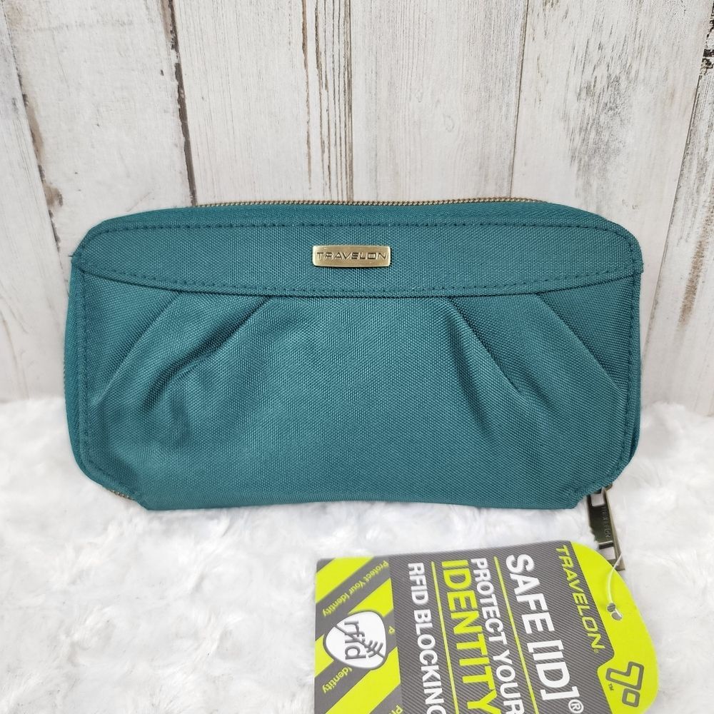 Travelon Safe ID RFID Blocking Wallet Teal